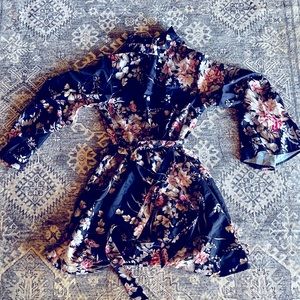 Navy Blue - Floral